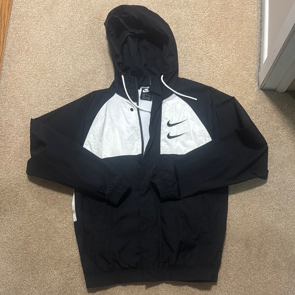 Nike Black and White Hooded Windbreaker